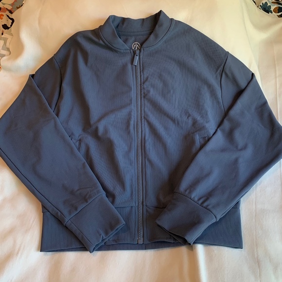 Move Theology Athletic Jacket (NWOT) - Picture 5 of 7